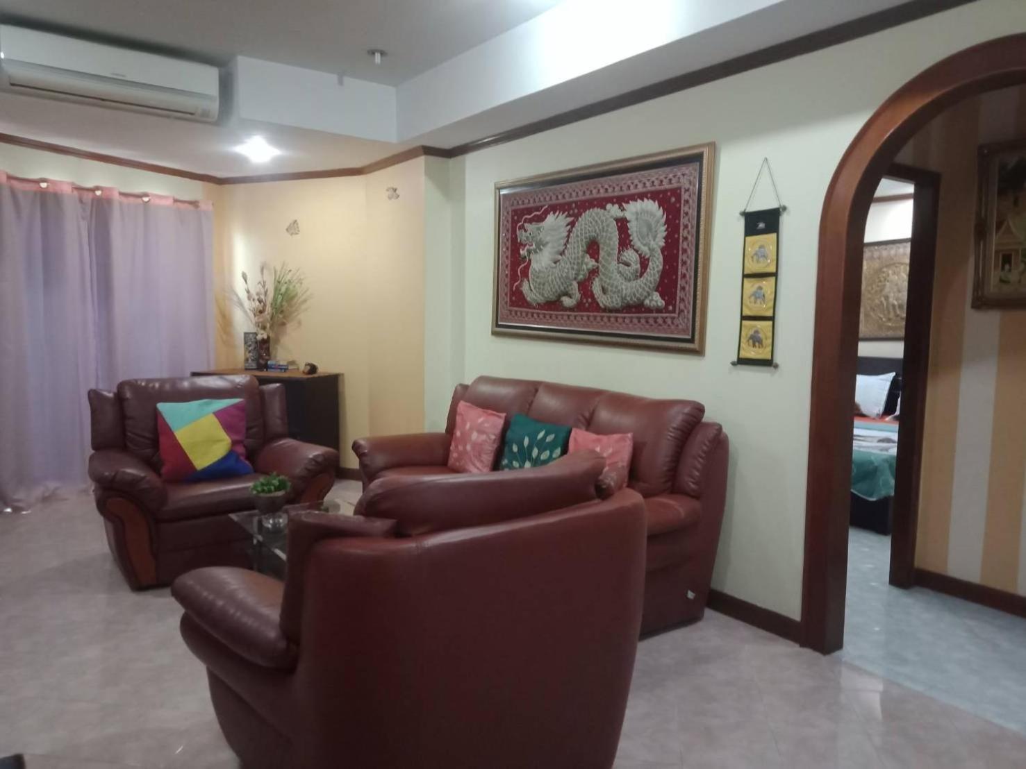 View Talay 2 Suite Apartments Jomtien Beach Exteriör bild