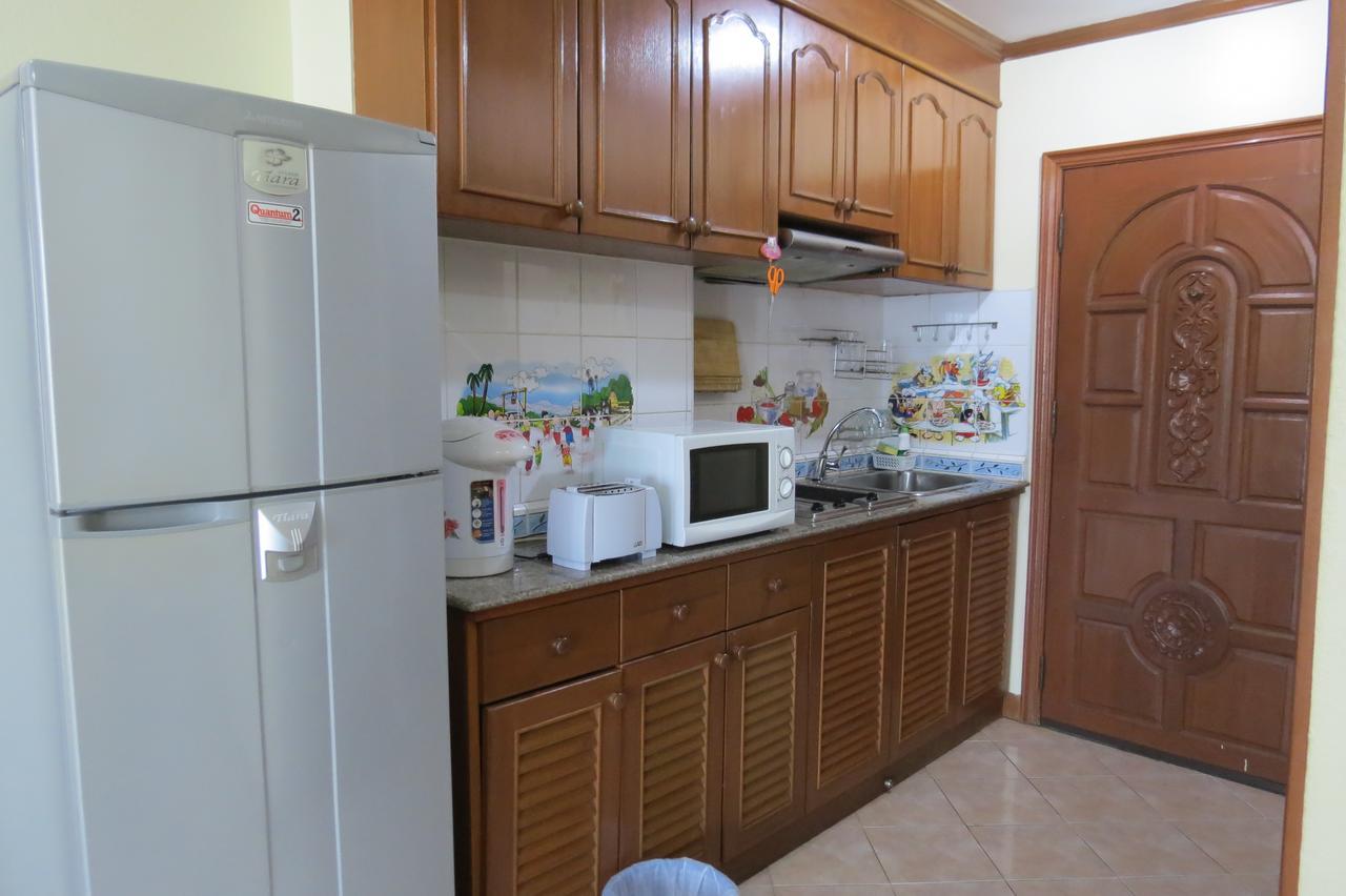 View Talay 2 Suite Apartments Jomtien Beach Exteriör bild
