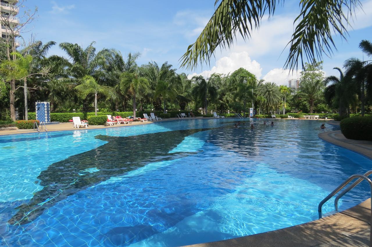 View Talay 2 Suite Apartments Jomtien Beach Exteriör bild