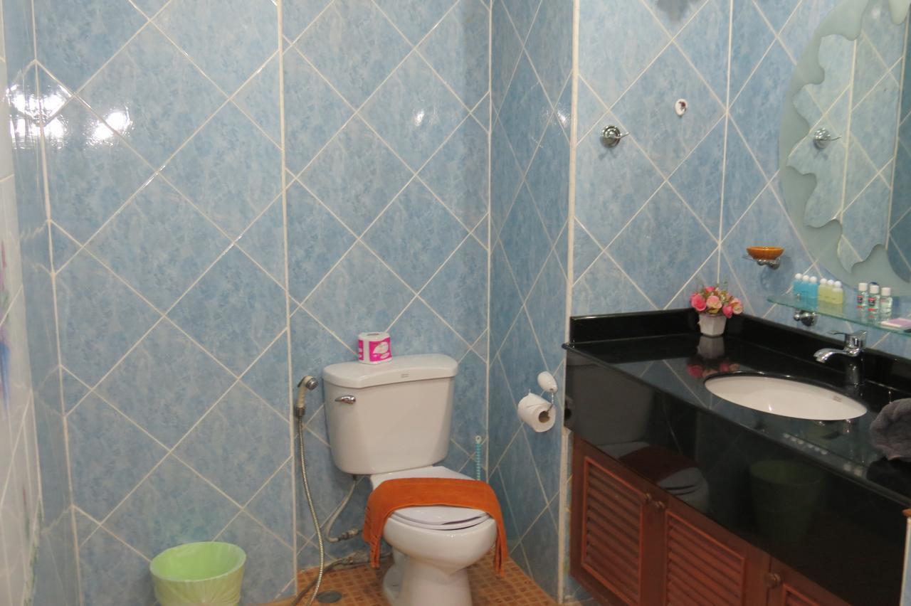 View Talay 2 Suite Apartments Jomtien Beach Exteriör bild